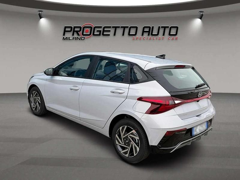 Nuova Hyundai i20 90 CV (66 kW) 2026 Argento Utilitaria