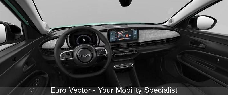 Nuova Fiat 600 110 CV (80 kW) 2025 Azzurro SUV