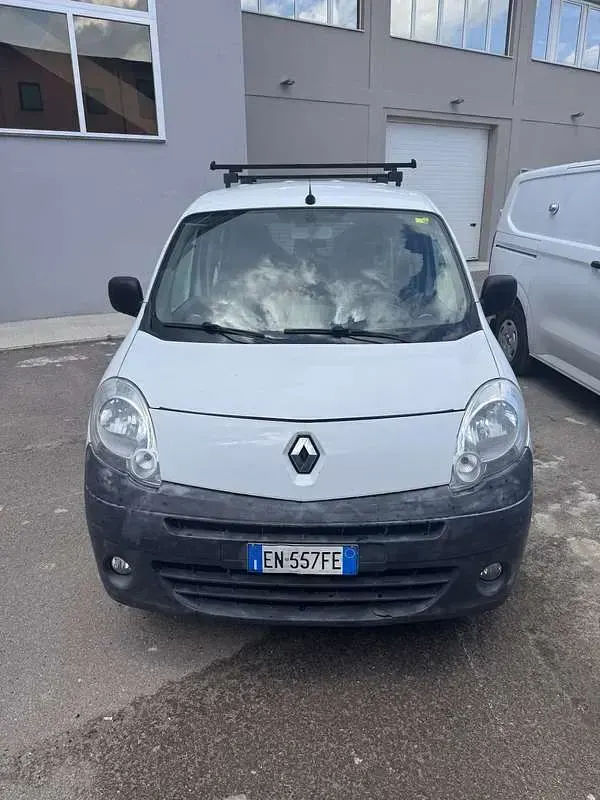 Usata Renault Kangoo Expression 82 CV (60 kW) 2012 Monovolume