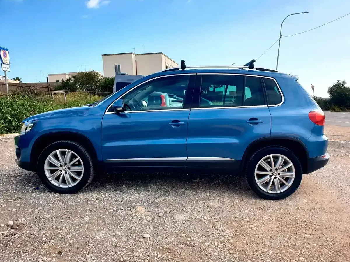 Usata VW Tiguan 170 CV (125 kW) 2011 Bluazzurro SUV