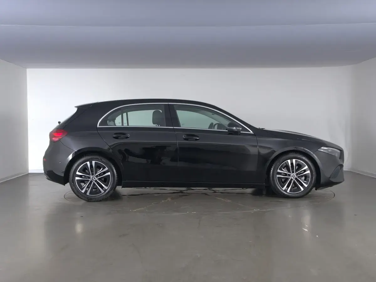 Usata Mercedes A180 Advanced 2023 Berlina