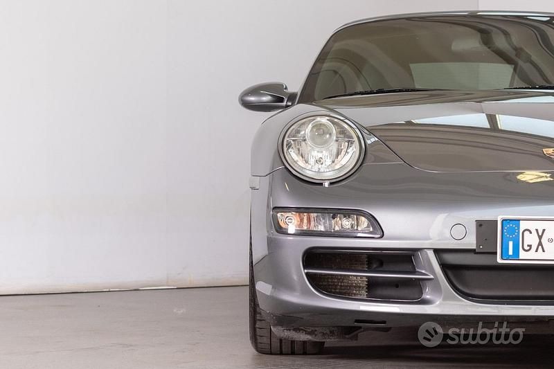 Usata Porsche 911 Carrera 4S Cabriolet 355 CV (261 kW) 2006 Grigio Cabrio