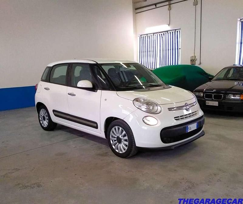 Usata Fiat 500L Lounge 95 CV (69 kW) 2015 Bianco Monovolume