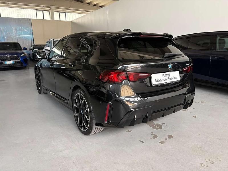 Usata BMW 118 M Sport 150 CV (110 kW) 2025 Blacksapphire metallic Utilitaria