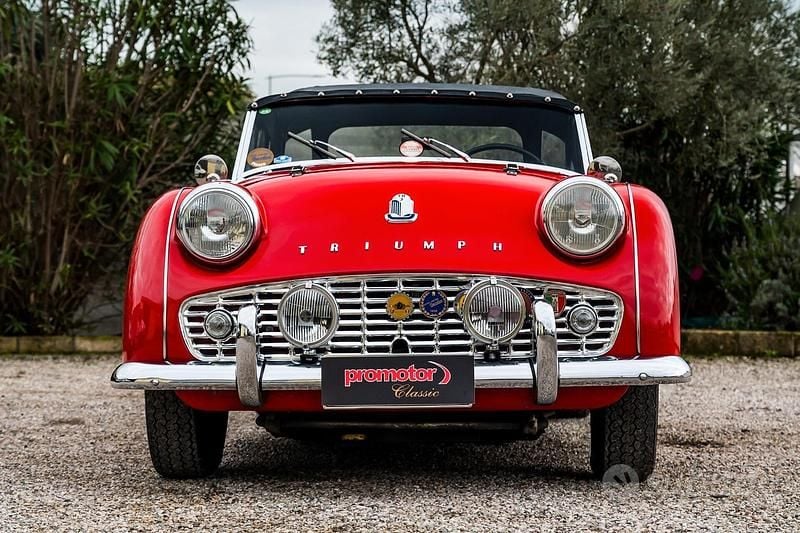 Usata Triumph TR3 100 CV (73 kW) 1960 Rosso Cabrio