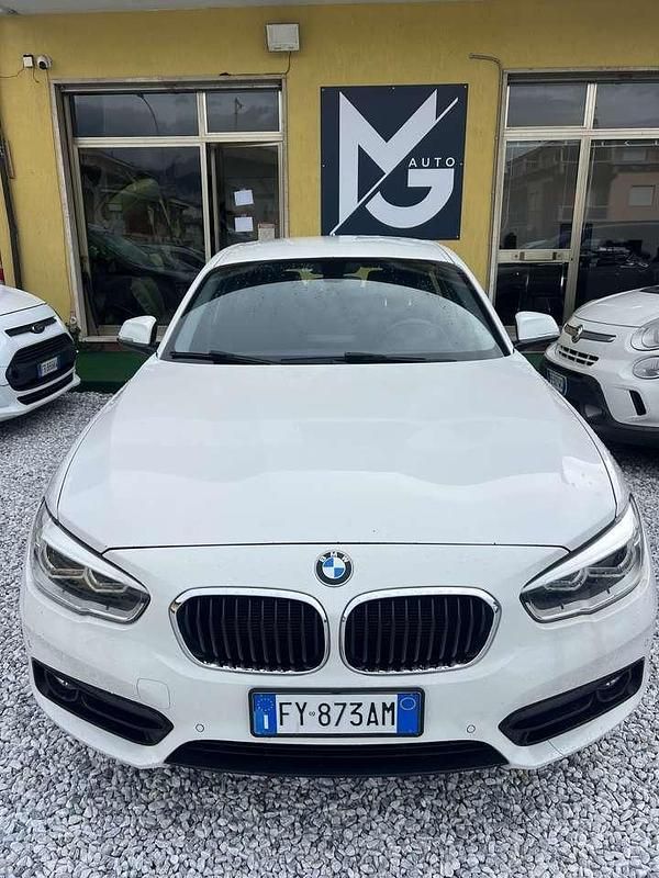 Usata BMW 120 Sport Line 190 CV (139 kW) 2017 Other Utilitaria