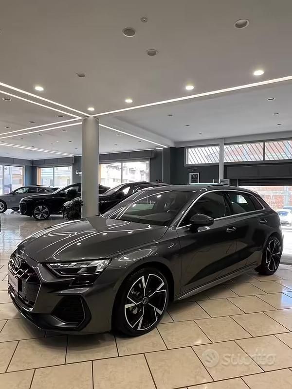 Usata Audi A3 Ambiente 150 CV (110 kW) 2024 Grigio Berlina