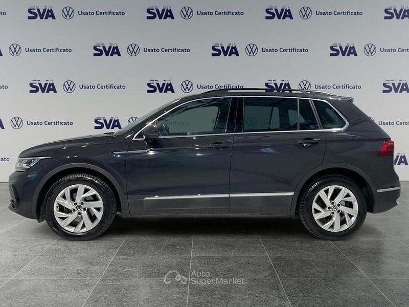 Usata VW Tiguan Elegance 150 CV (110 kW) 2023 Grigio SUV