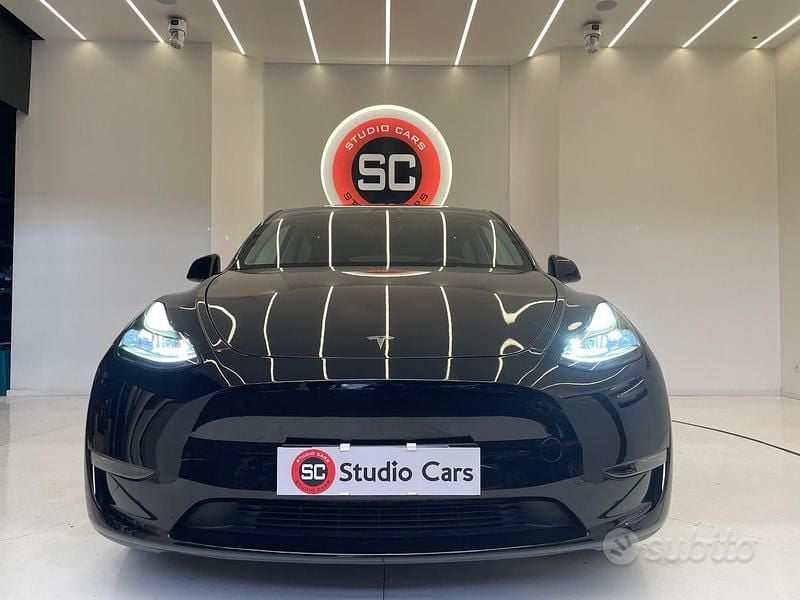 Nero Usata 2022 Tesla Model Y Performance SUV | 31.990 € (Ottimo prezzo) - Immagine 1/4