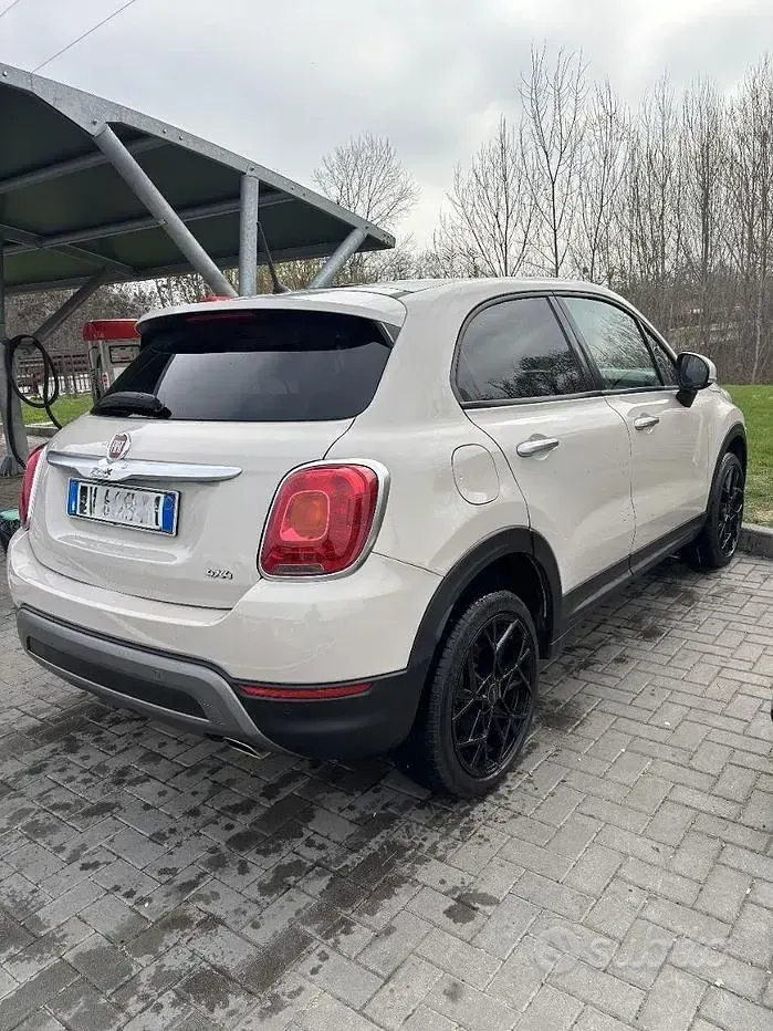Usata Fiat 500 Cross Plus 140 CV (102 kW) 2015 Station wagon