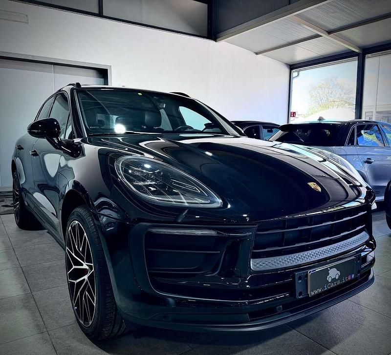 Usata Porsche Macan 265 CV (194 kW) 2021 Nero SUV