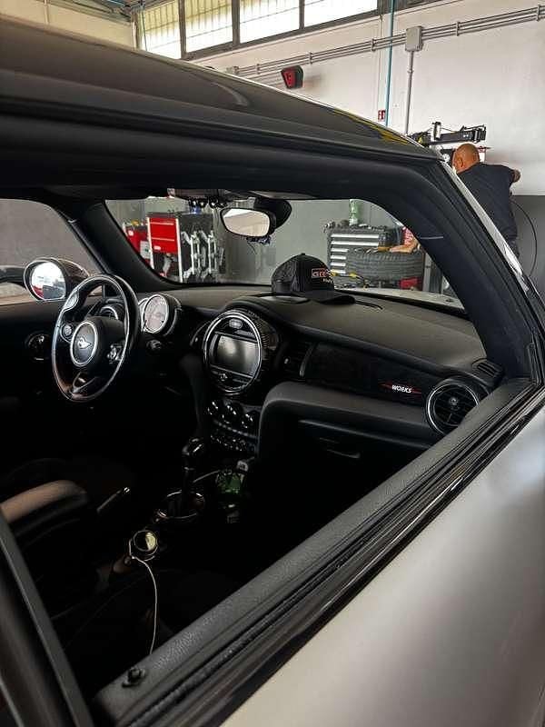 Usata Mini John Cooper Works Sport 231 CV (169 kW) 2016 Utilitaria