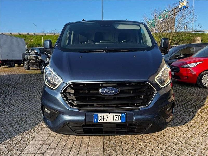 Usata Ford Transit Custom Titanium 131 CV (96 kW) 2022 Blu metallizzato Furgone