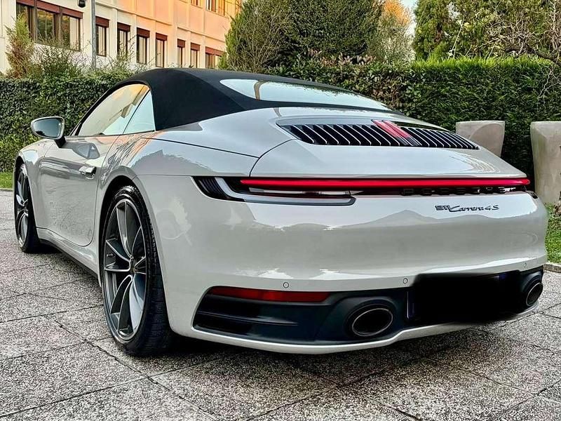 Usata Porsche 911 Carrera Cabriolet 450 CV (330 kW) 2022 Cabrio