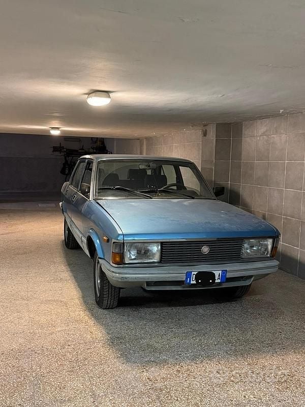 Käytetty Fiat Argenta 98 HP (72 kW) 1982 Sedan