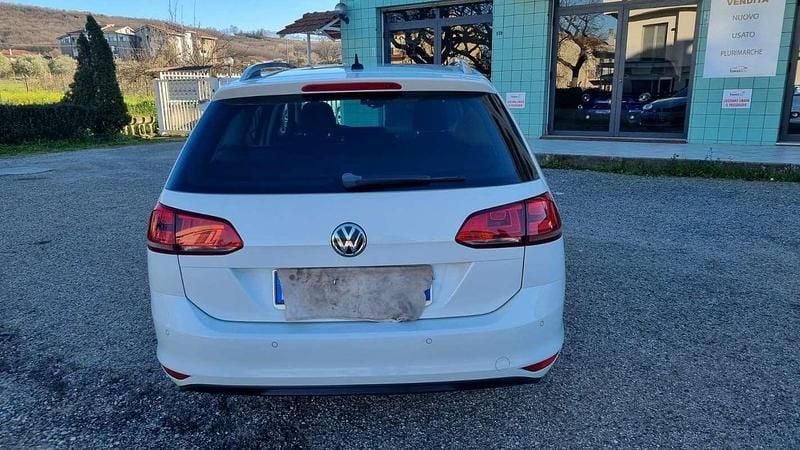 Usata VW Golf VII Highline 110 CV (80 kW) 2015 Station wagon