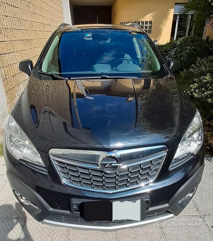 Usata Opel Mokka 140 CV (102 kW) 2014 Nero SUV