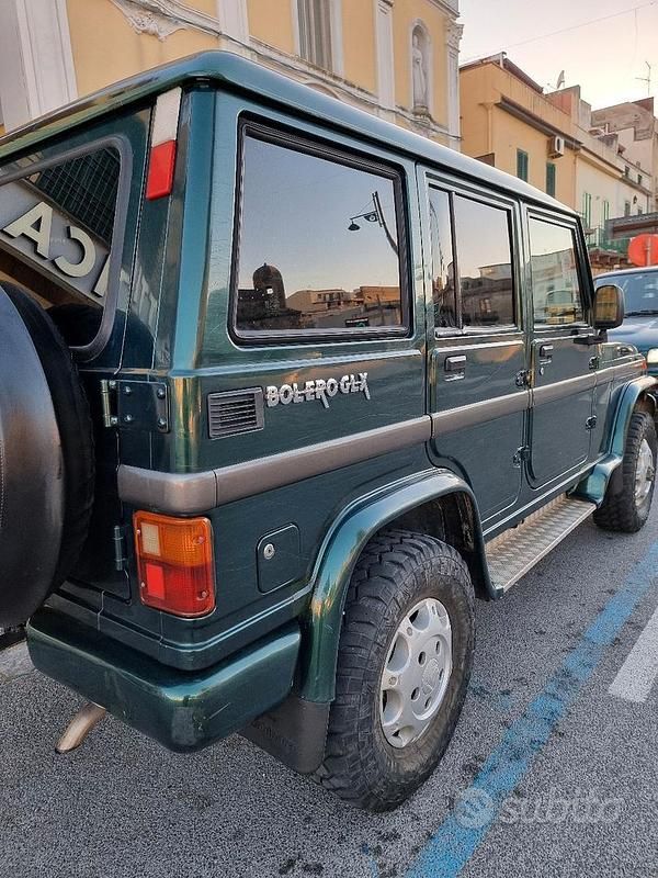 Usata Mahindra Bolero 72 CV (52 kW) 2006 Verde SUV