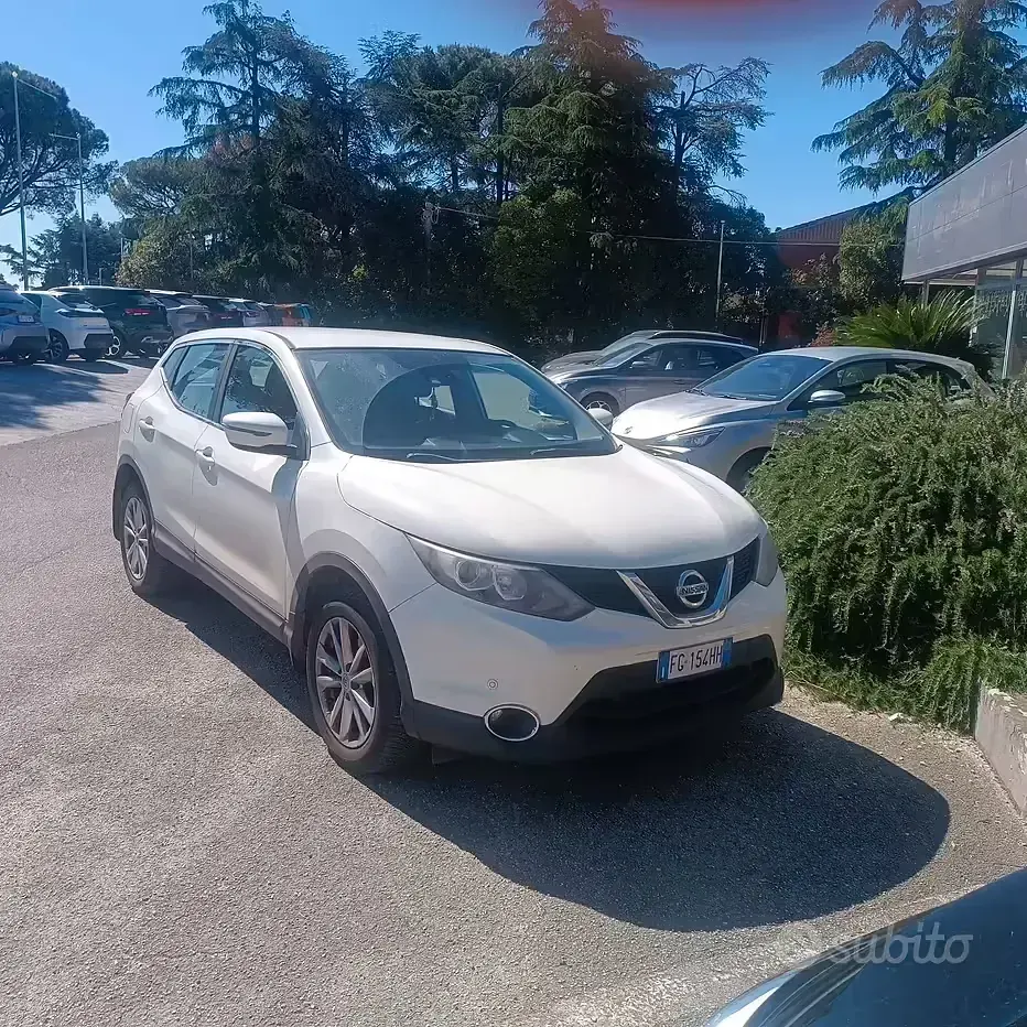 Usata Nissan Qashqai 2016 Bianco SUV