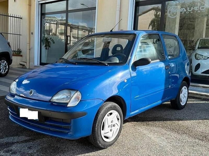 Blu Usata 2004 Fiat Seicento Utilitaria | 1499 € (Buon prezzo) - Immagine 1/4