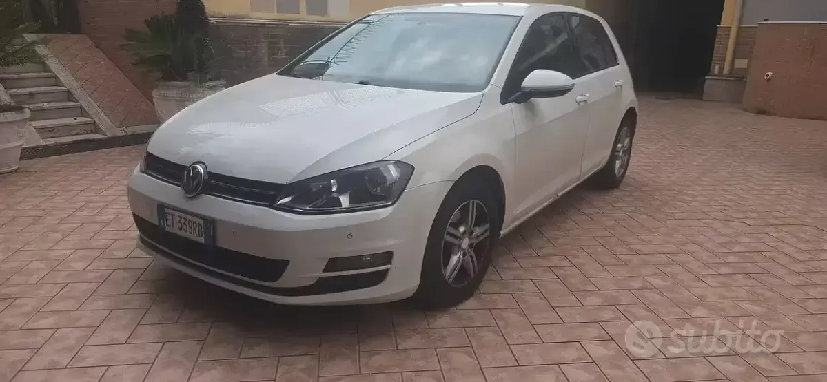 Usata VW Golf VII 85 CV (62 kW) 2013 Bianco Berlina