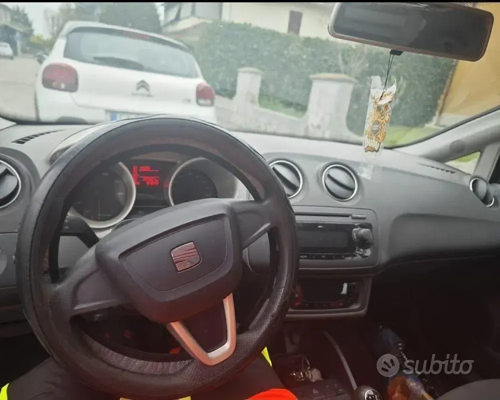 Second-hand Seat Ibiza 69 CP (50 kW) 2010 Negru Berlinǎ