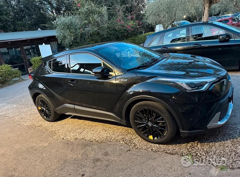 Usata Toyota C-HR Edition 98 CV (72 kW) 2021 Nero SUV