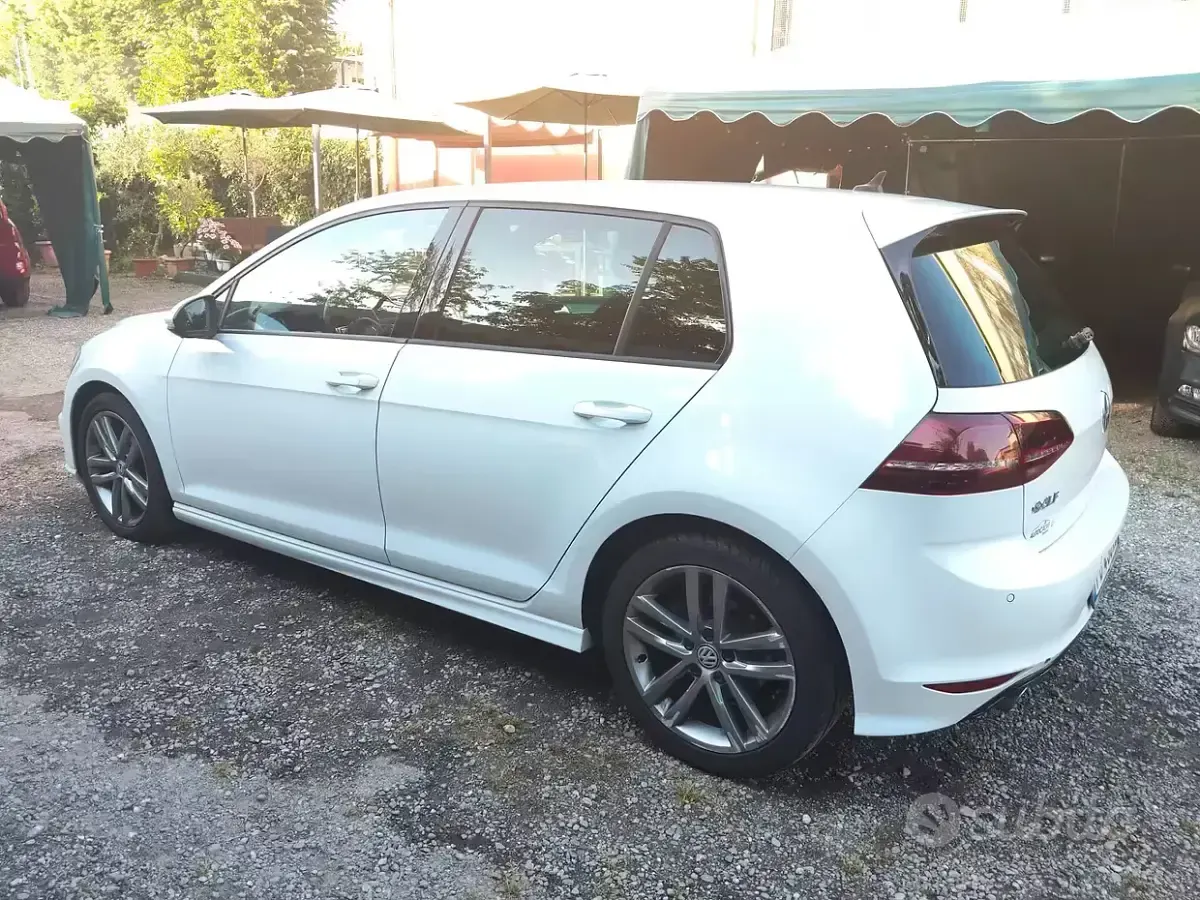 Usata VW Golf VII R-line 110 CV (80 kW) 2016 Bianco Berlina