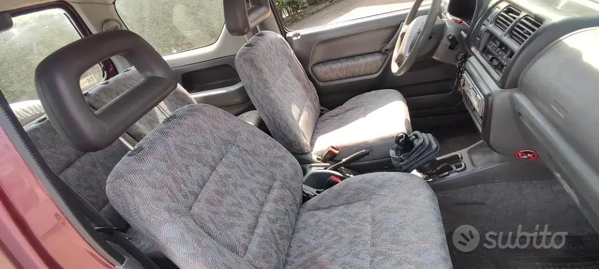 Usata Suzuki Jimny 80 CV (58 kW) 1999 SUV