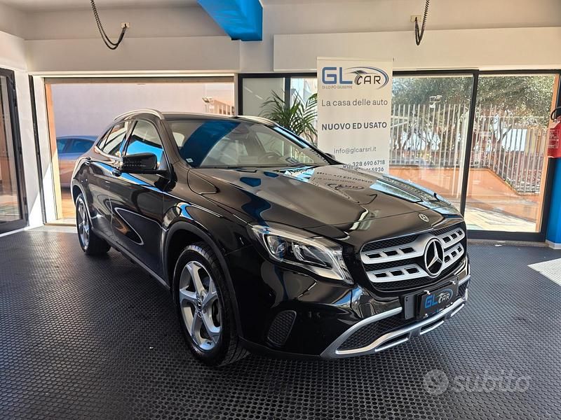 Usata Mercedes GLA200 136 CV (100 kW) 2018 Nero SUV