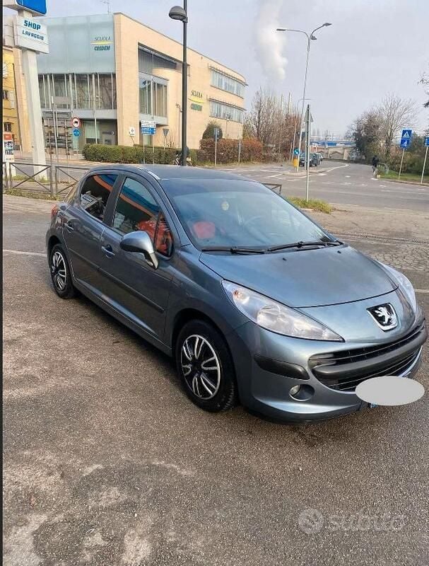 Usata Peugeot 207 88 CV (64 kW) 2007 Grigio Berlina