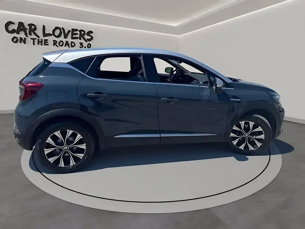 Usata Renault Captur Intens 101 CV (74 kW) 2023 Yuc bestyle maracaibo (blu ma SUV