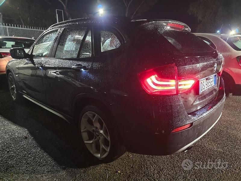 Usata BMW X1 184 CV (135 kW) 2015 Nero SUV