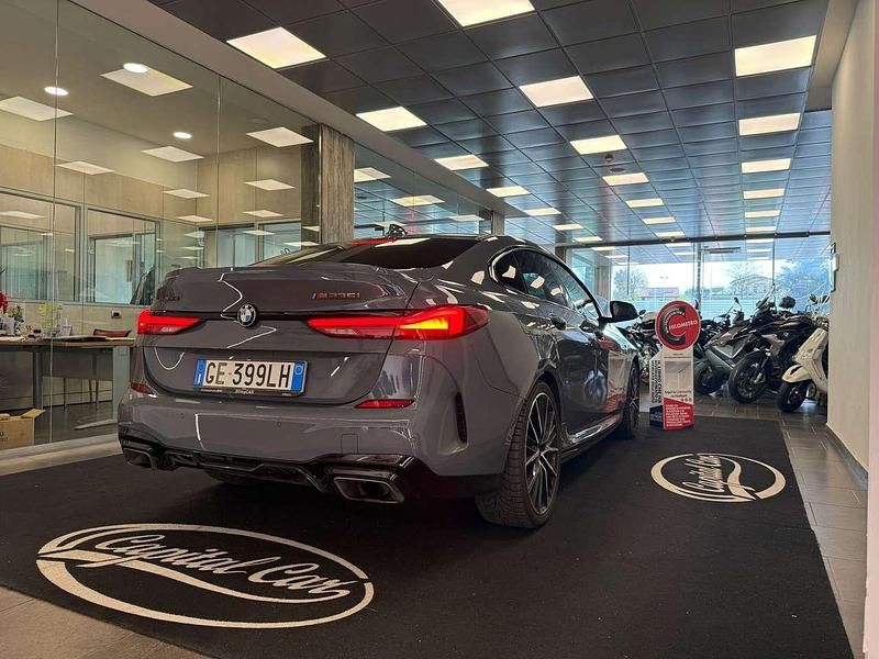 Begagnad BMW M235 306 HK (225 kW) 2021 Grå Sportkupé