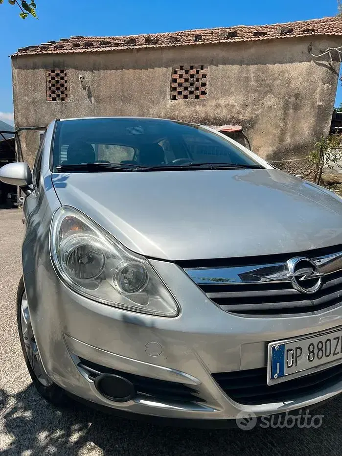 Usata Opel Corsa 75 CV (55 kW) 2008 Grigio Utilitaria