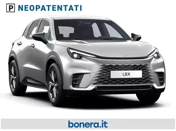Nuova Lexus LBX 136 CV (100 kW) 2026 Argento SUV