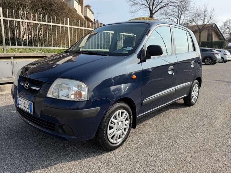 Usata Hyundai Atos Style 58 CV (42 kW) 2005 Blu/azzurro Utilitaria