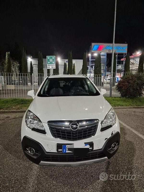 Usata Opel Mokka Cosmo 130 CV (95 kW) 2013 Bianco SUV