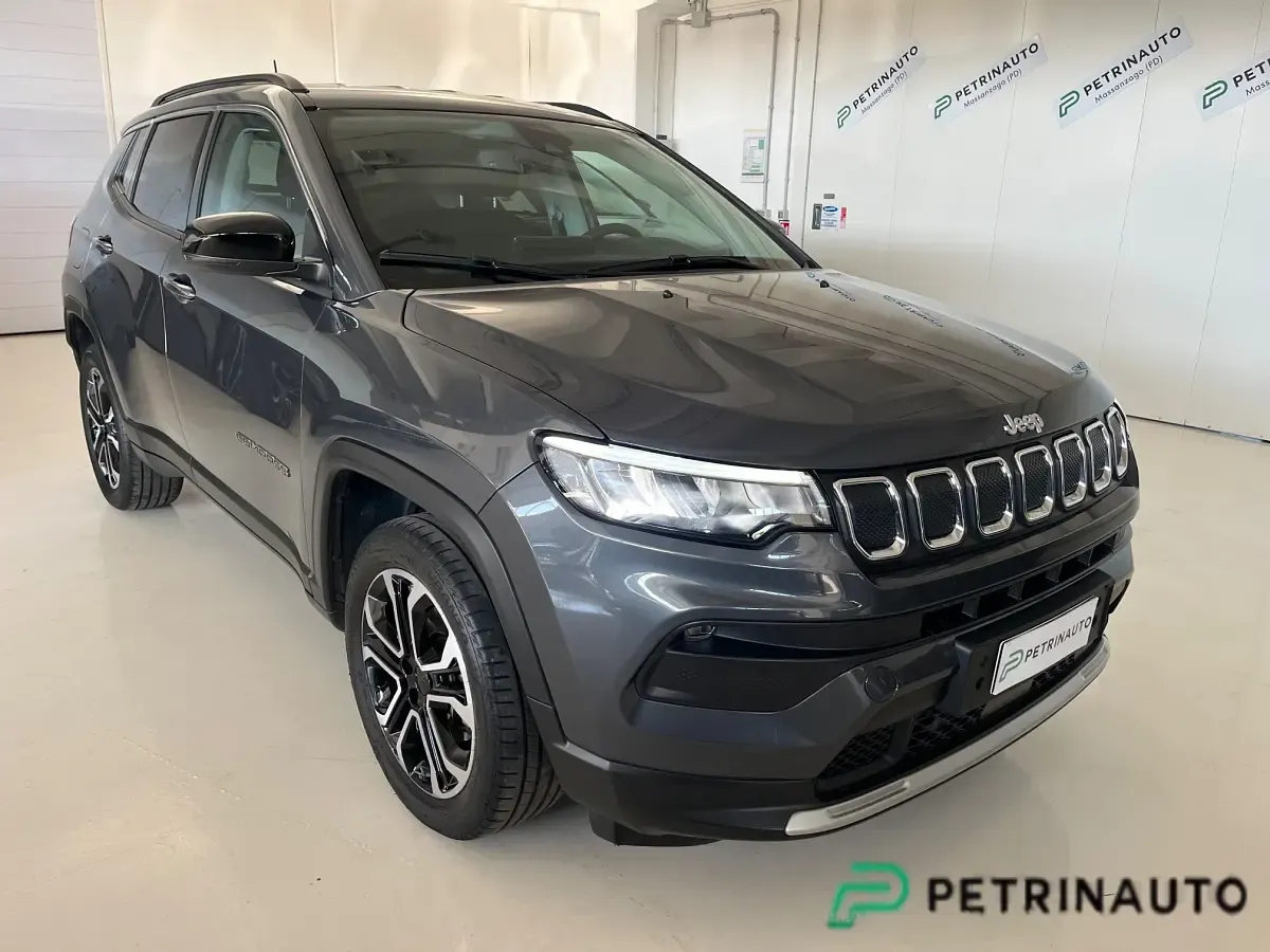 Usata Jeep Compass 131 CV (96 kW) 2024 Grigio SUV
