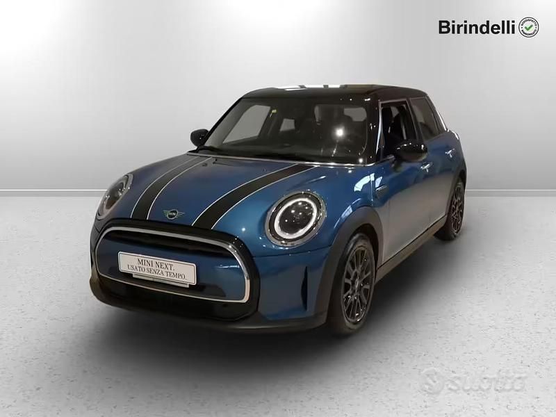 Usata Mini Cooper Classic 136 CV (100 kW) 2022 Blu Utilitaria