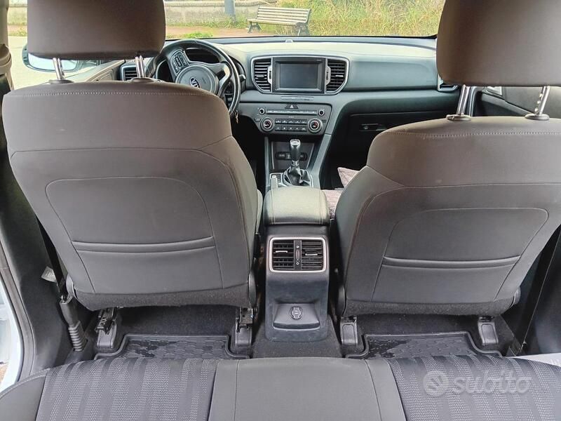 Usata Kia Sportage 136 CV (100 kW) 2017 Bianco SUV