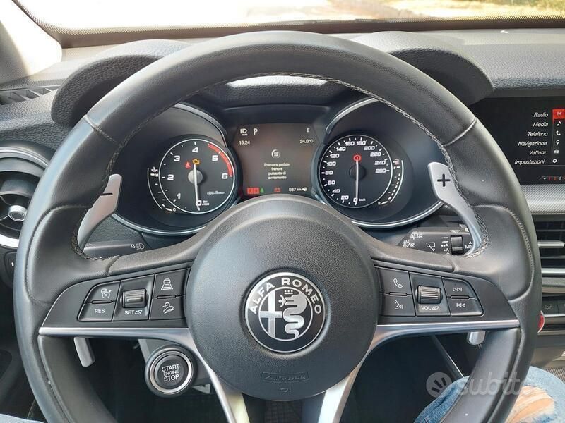 Usata Alfa Romeo Stelvio 210 CV (154 kW) 2019 Nero SUV