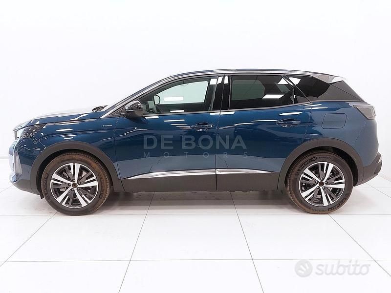 Usata Peugeot 3008 Allure 225 CV (165 kW) 2024 SUV