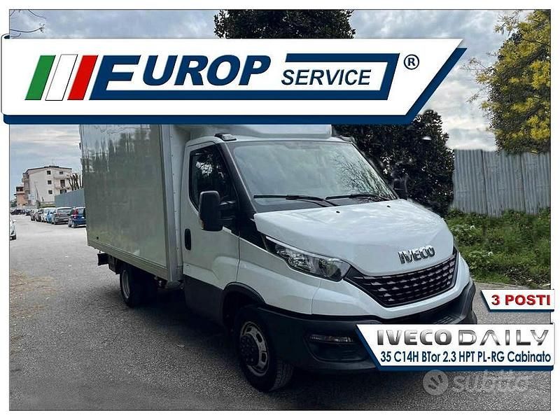 Usata Iveco Daily 136 CV (100 kW) 2022 Bianco Monovolume
