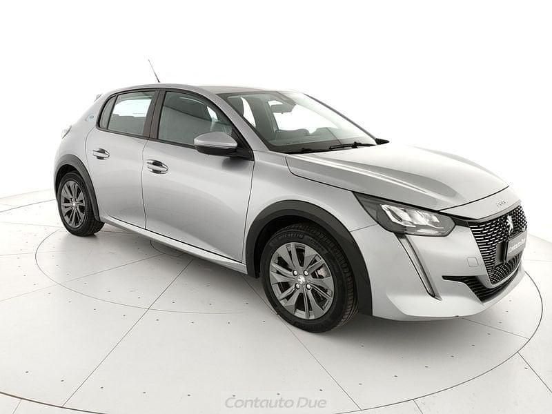 Usata Peugeot e-208 Active 57 kW (78 CV) 2021 Grigio artense Utilitaria