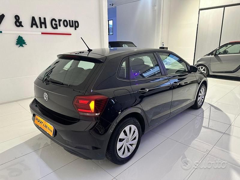 Usata VW Polo Comfortline 60 CV (44 kW) 2018 Nero Utilitaria