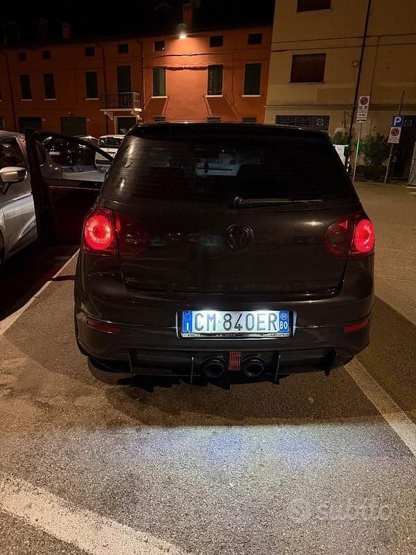 Usata VW Golf V GTI 105 CV (77 kW) 2004 Nero Berlina