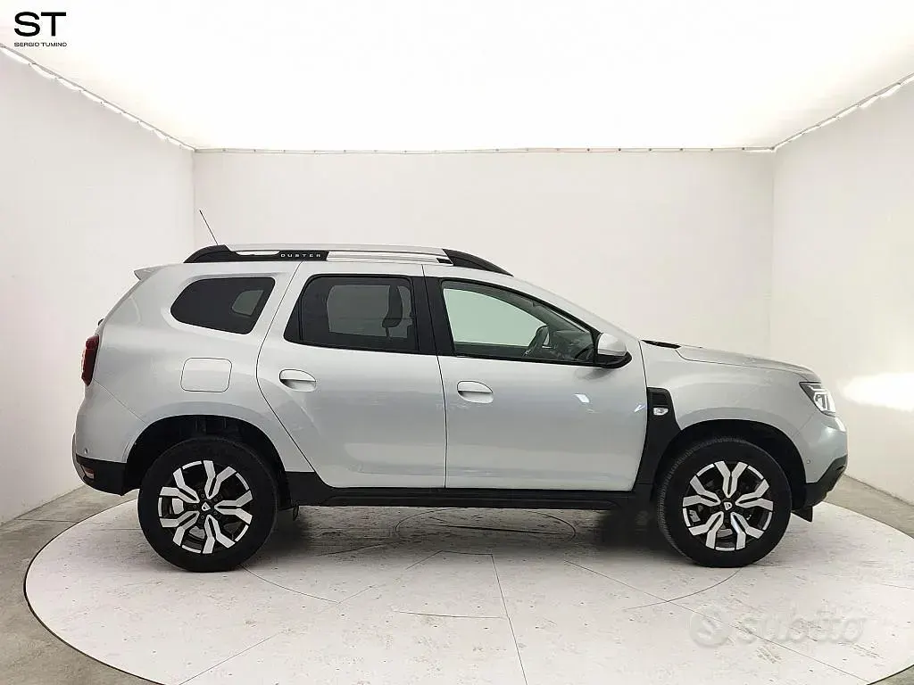 Usata Dacia Duster 150 CV (110 kW) 2022 Grigio SUV