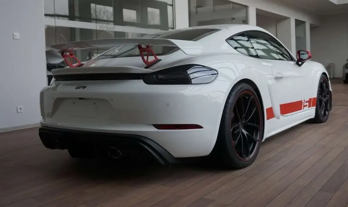 Usata Porsche 718 Cayman GT4 Sport 420 CV (308 kW) 2020 Bianco Coupé