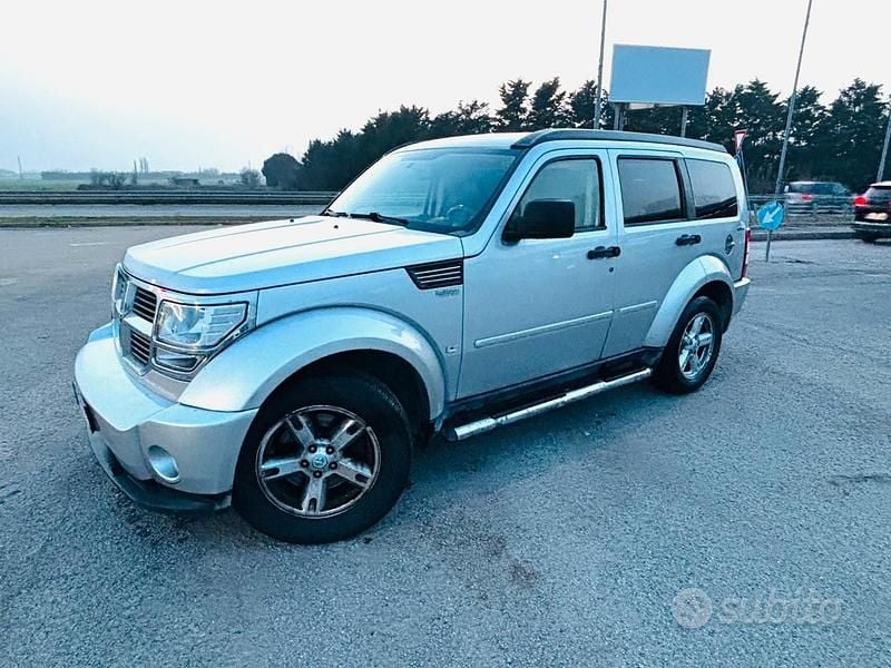 Usata Dodge Nitro SXT 2010 Grigio SUV